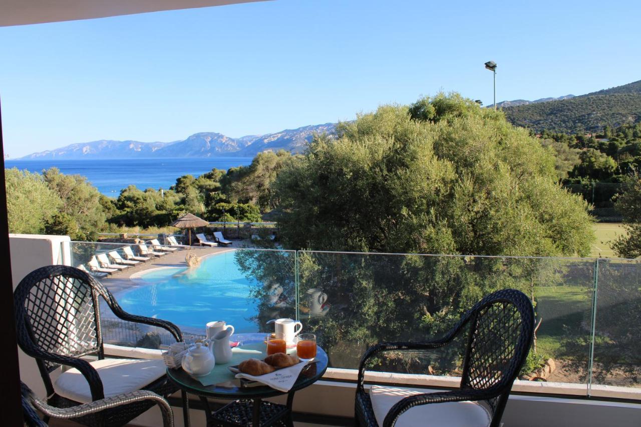 I Ginepri Hotel Cala Gonone Eksteriør billede