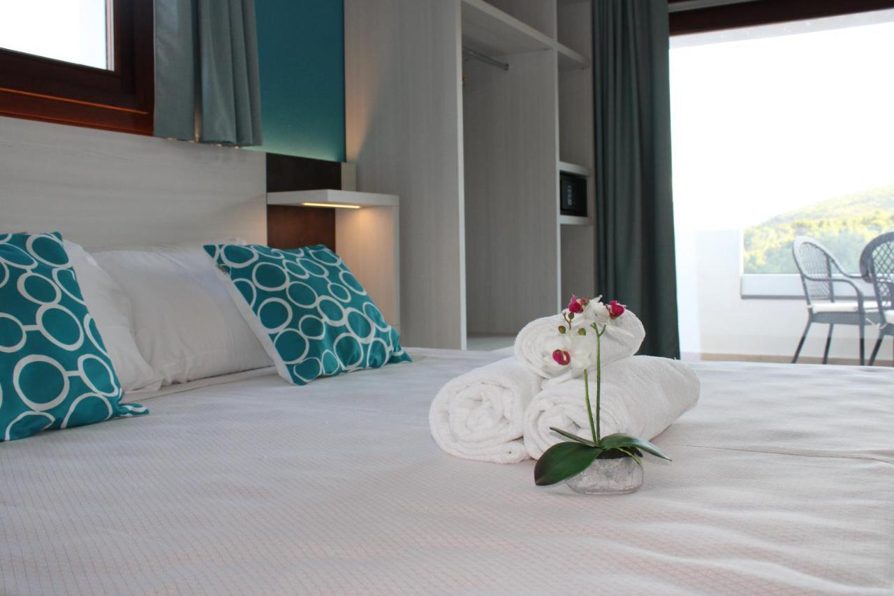 I Ginepri Hotel Cala Gonone Eksteriør billede