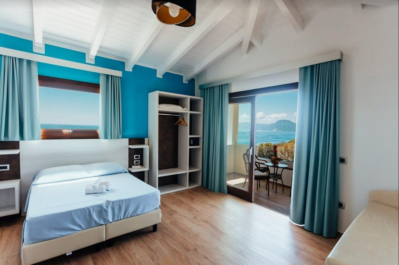 I Ginepri Hotel Cala Gonone Eksteriør billede