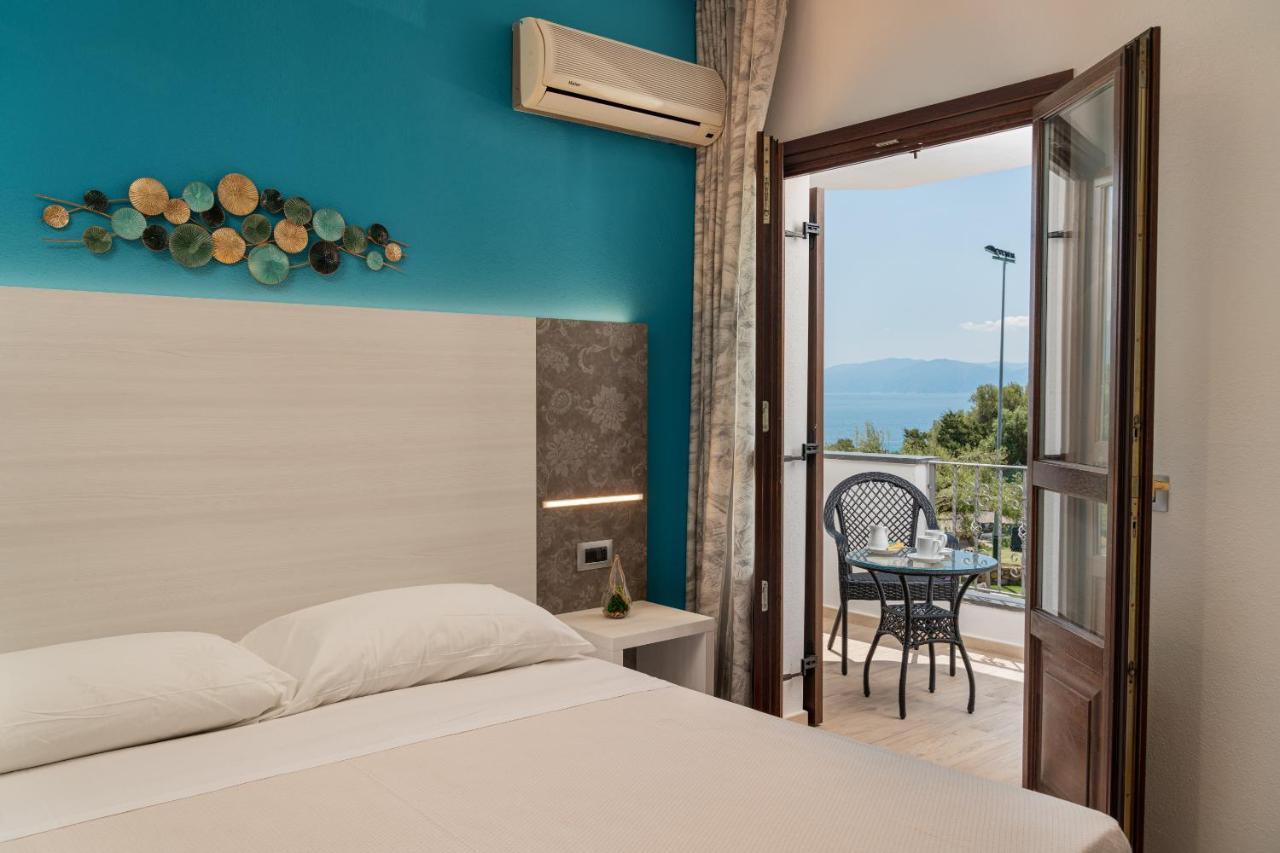 I Ginepri Hotel Cala Gonone Eksteriør billede