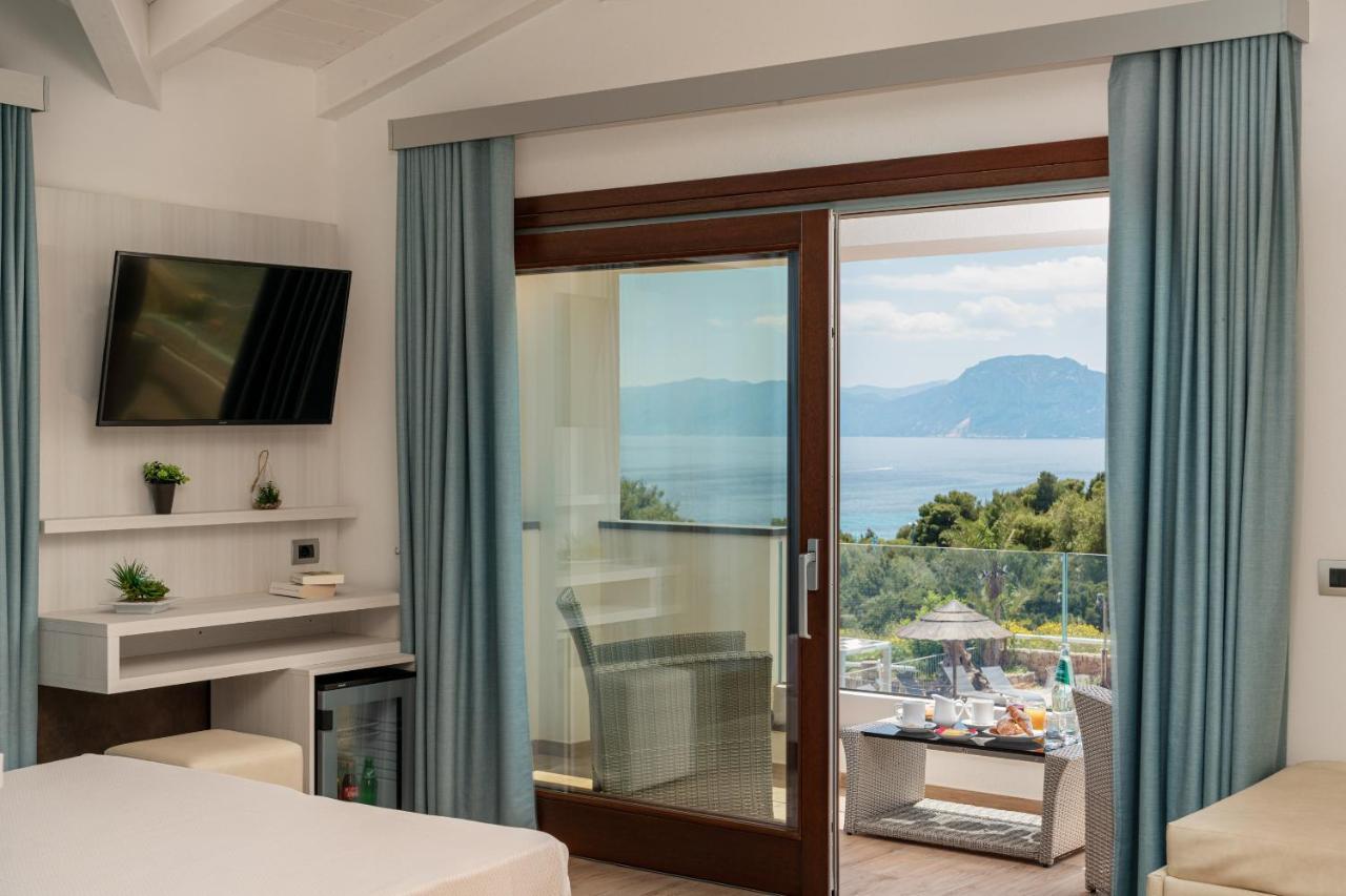 I Ginepri Hotel Cala Gonone Eksteriør billede