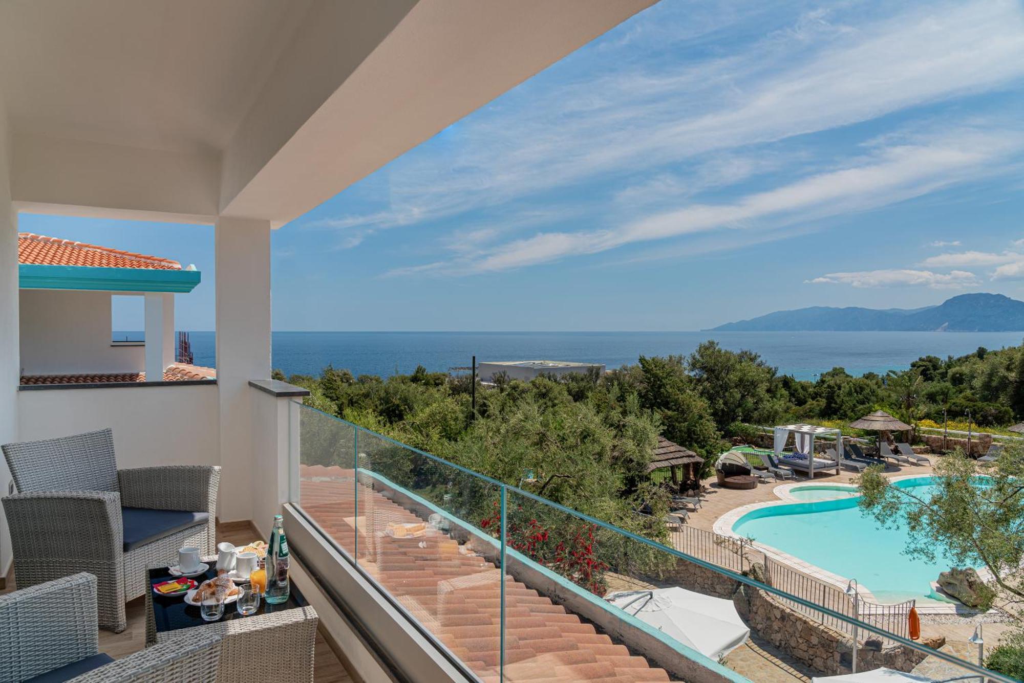 I Ginepri Hotel Cala Gonone Eksteriør billede
